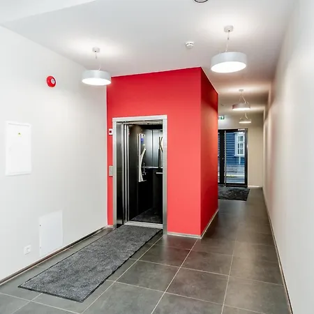 Downtown 2br With Balcony & Free Secure Garage Parking Parnu