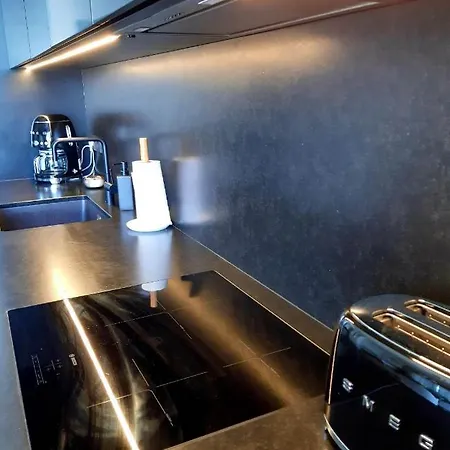 Downtown 2br With Balcony & Free Secure Garage Parking * Parnu